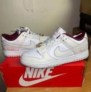 Nike Dunk Women’s Dunk Low SE ‘Sisterhood’